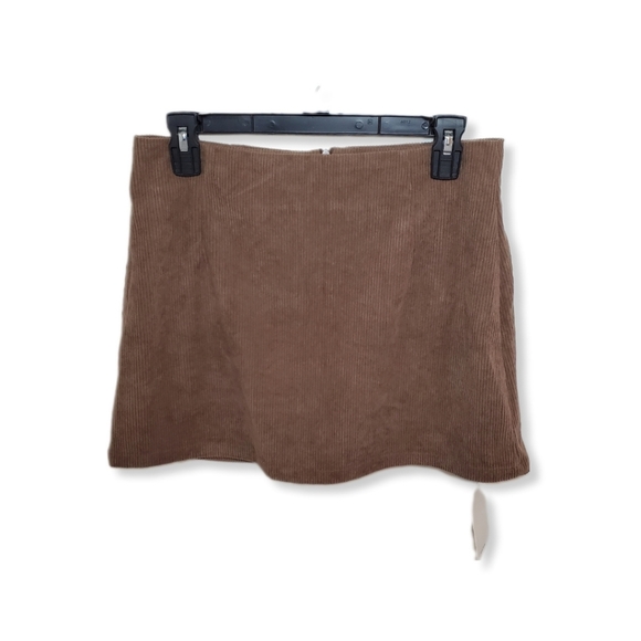 NWOT HALARA Brown Corduroy Skort Sz M - Picture 1 of 9